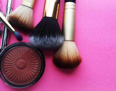 makeup 3907712 1280