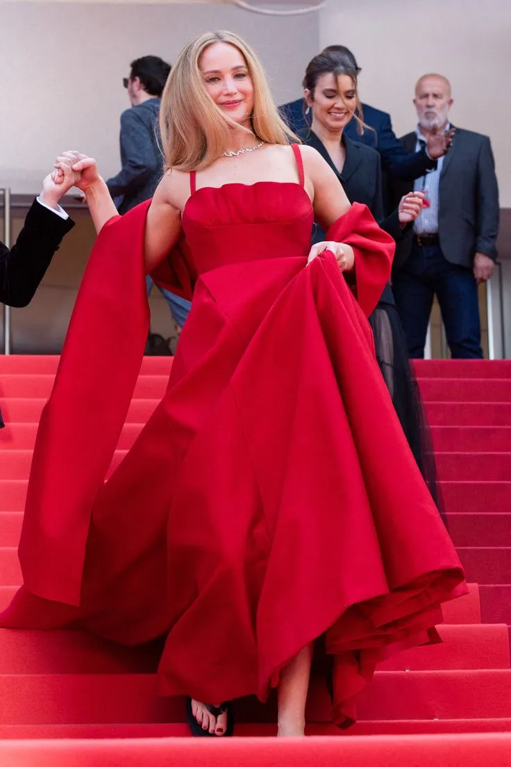 How to Achieve the Perfect Red Carpet Look