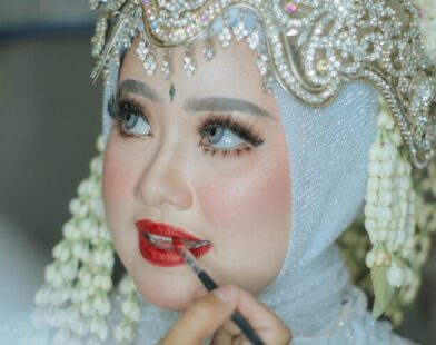 Step-by-Step Bridal Makeup Tutorial