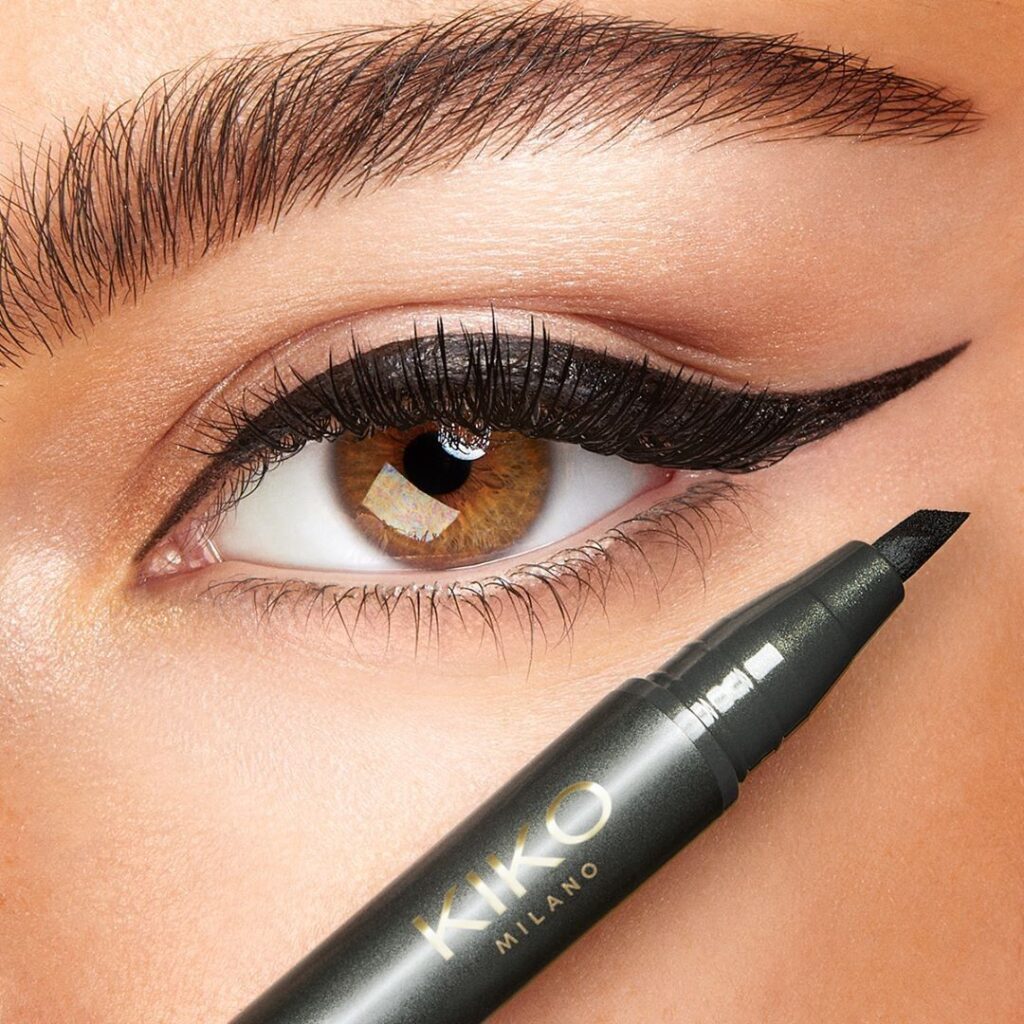 Smudged Eyeliner Smudged Eyeliner Smudged Eyeliner
