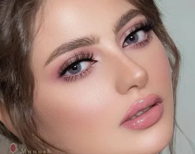 How to Avoid an Overdone Makeup Look