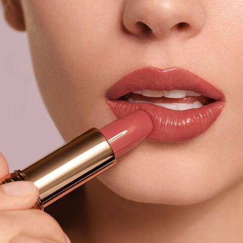 Keep Lipstick Simple