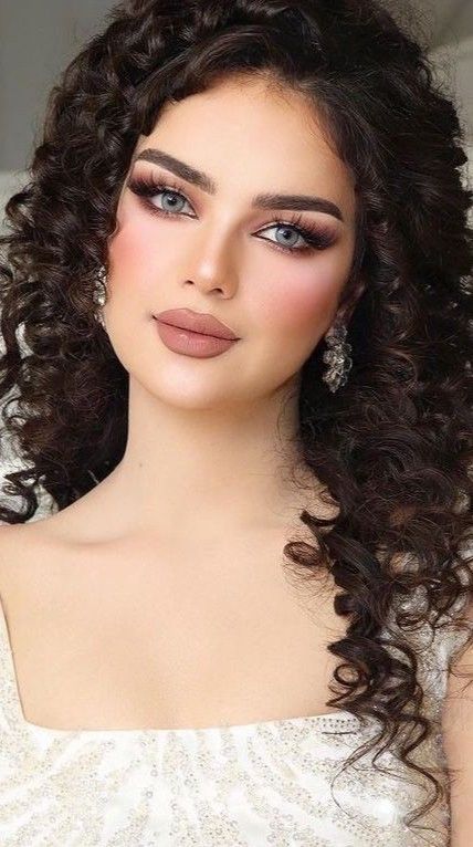 Top Makeup Artists Behind Celebrity Looks