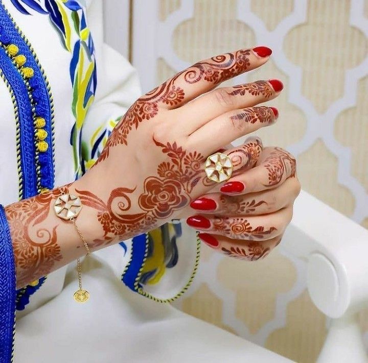 Mehndi Styling