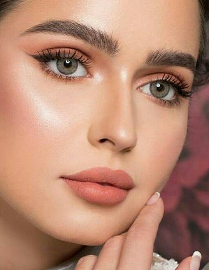 The natural glow from blush