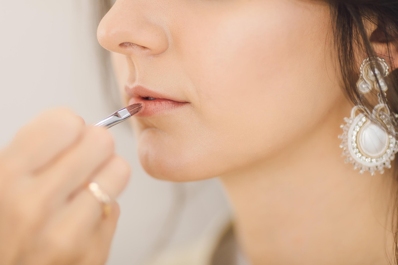 Makeup Tips for Your Unique Features