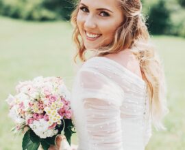 What to Do if Your Bridal Makeup Doesn’t Last