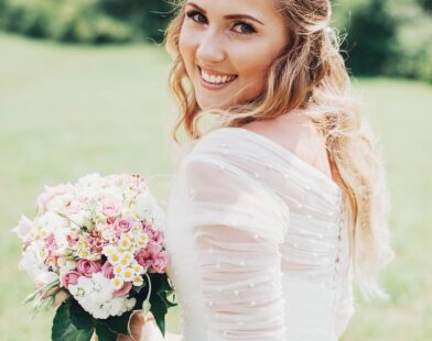 What to Do if Your Bridal Makeup Doesn’t Last