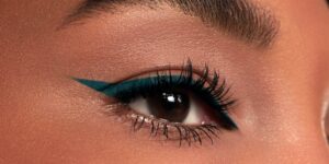 Modern eyeliner style | Dual-tone eyeliner | Creative liner look