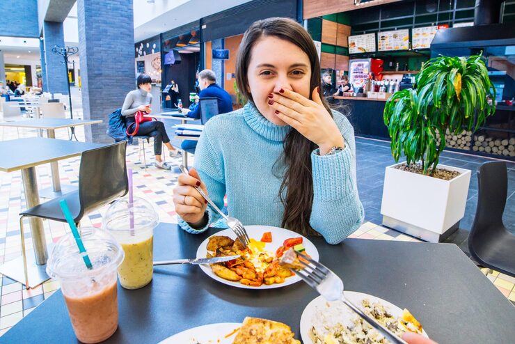 Eating in a hurry​