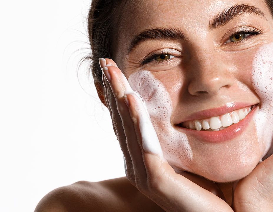 Effective Tips to Prevent Acne Breakouts 1 Daily wash care​