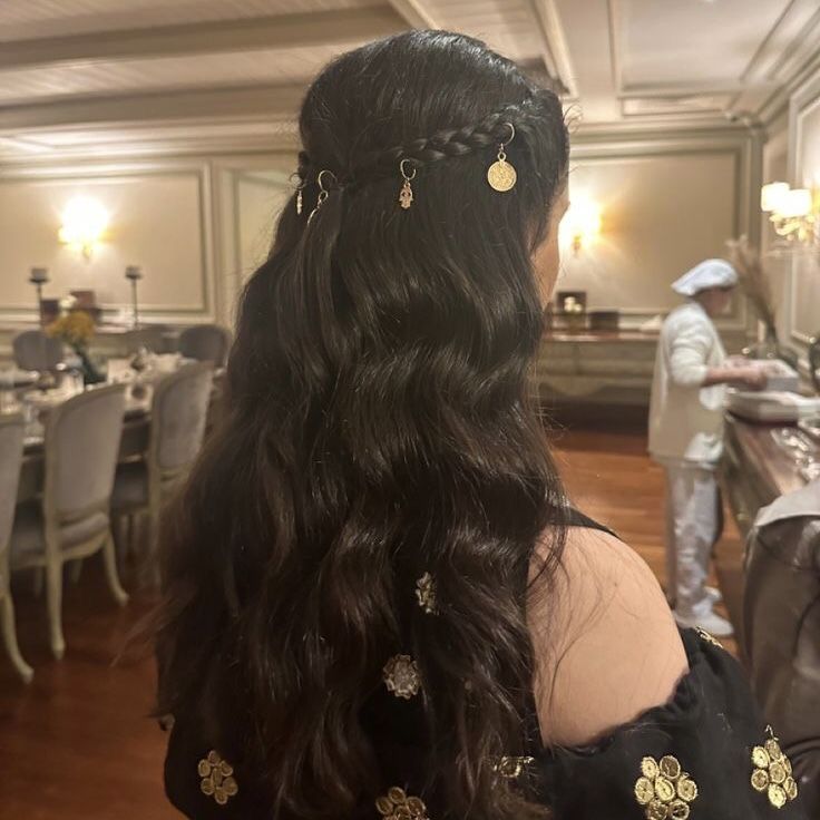 How to Pick Different Hairstyles for Every Occasion 2 Party format