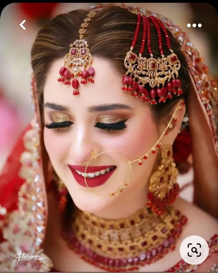 How to Choose Your Bridal Makeup Artist