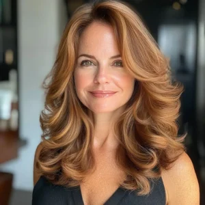 Medium Hairstyles with Layers for a Fresh Look
